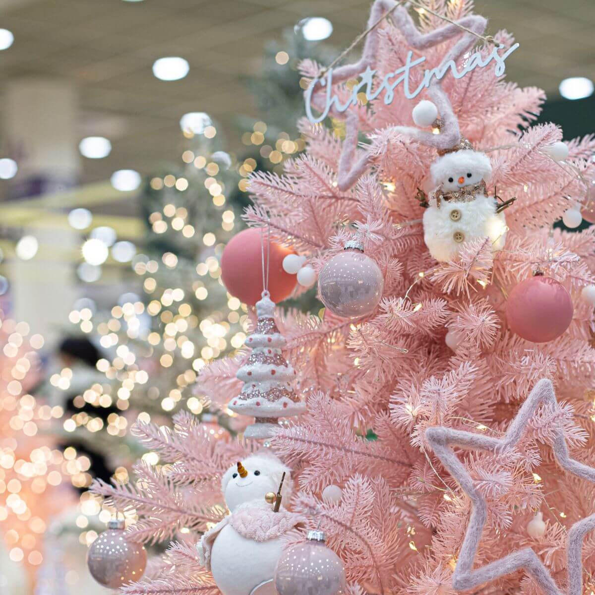 Embrace the Joy of Pink Christmas Decorations This Holiday Season